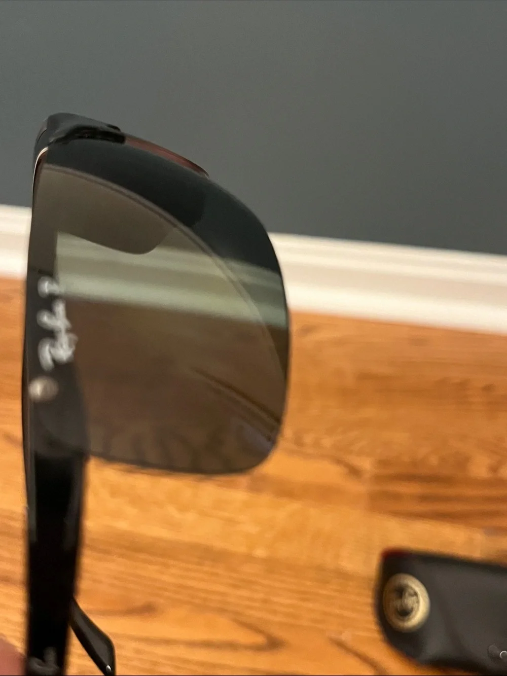 Ray-Ban guc subtle
